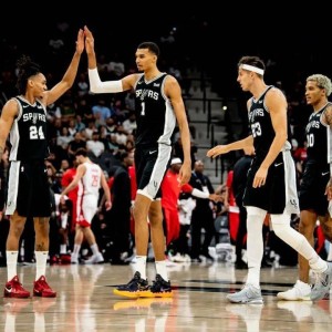 开云体育官网-5年3.01亿美元！超越库里詹姆斯！文班亚马有望成NBA历史第一人